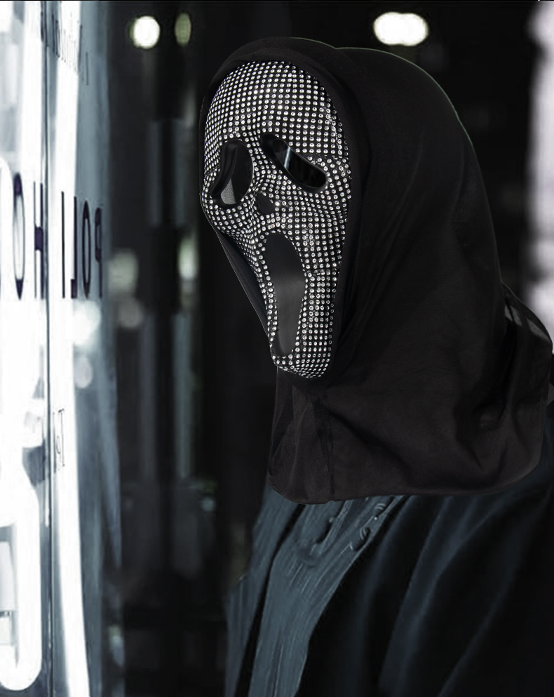 New Halloween costume props with diamonds, screaming ghosts, ghost faces, masks and cosplay balls