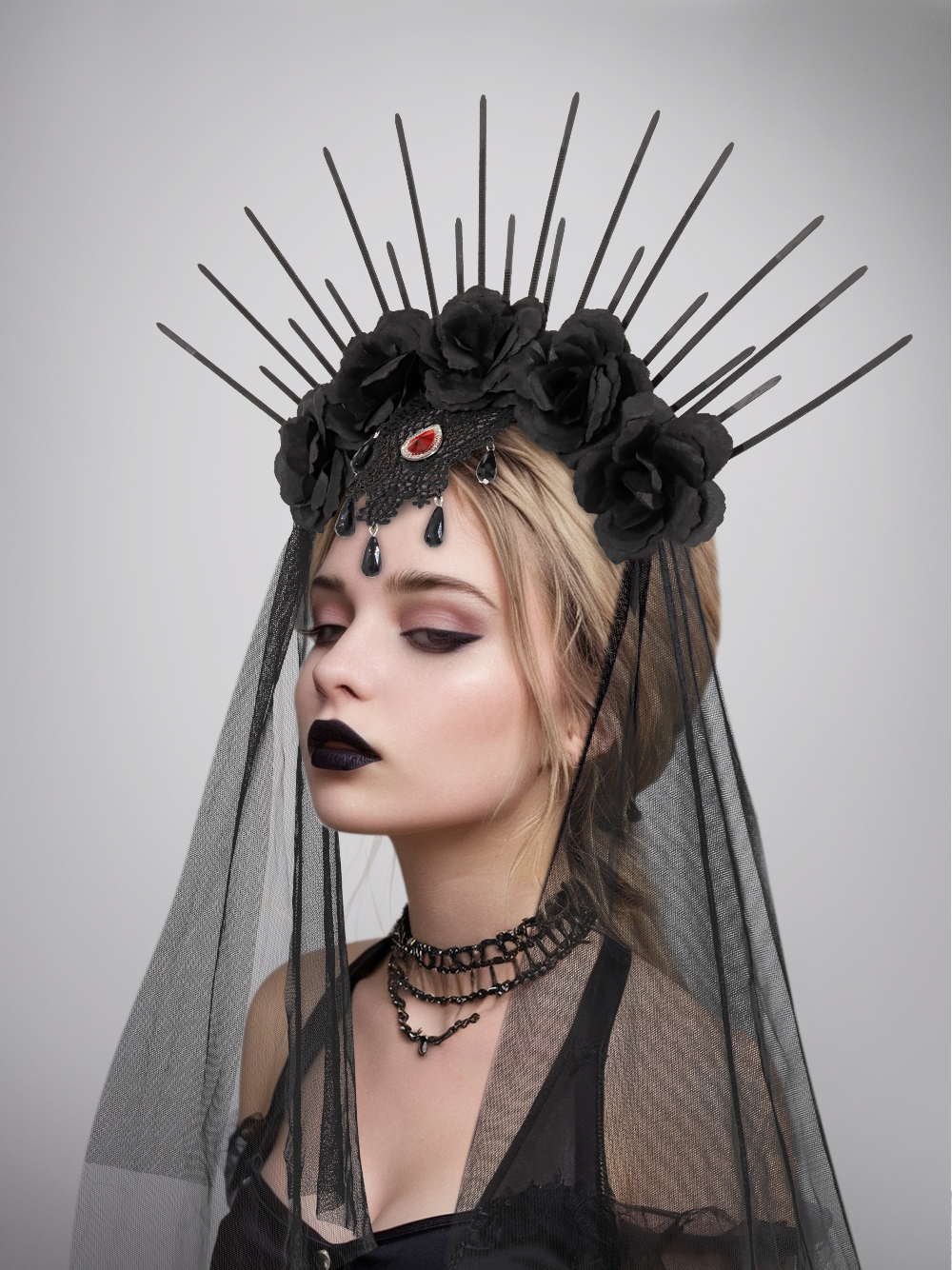 Upgrade the one-piece molded cable tie, European and American Halloween retro Gothic queen cable tie and headband dressing props